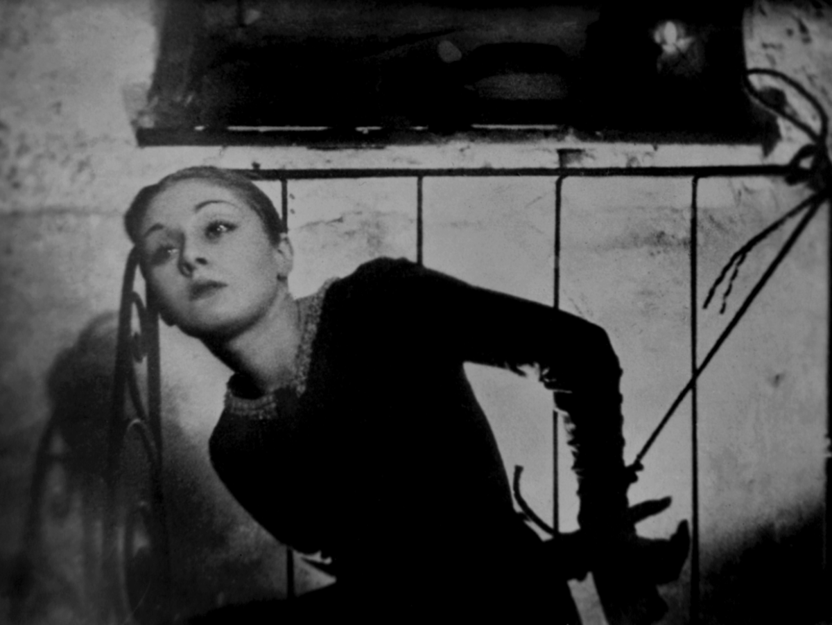 Rena Mandel als Gisèle in "Vampyr - Der Traum des Allan Gray", Regie Carl Theodor Dreyer.